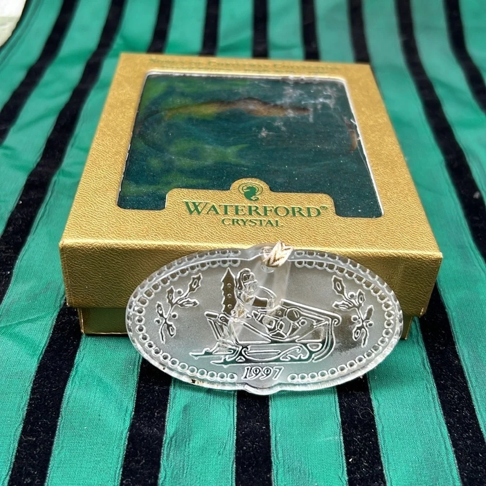 WATERFORD Crystal Songs of Christmas Collection - Jingle Bells